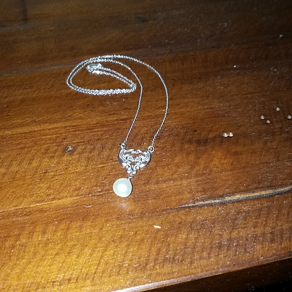 14k white gold pearl necklace